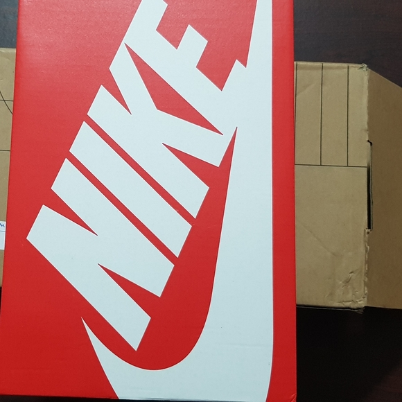 ♥️SOLD OUT♥️🏅TEAM GOLD🏅NIKE DUNK LOW RETRO BETTY - Picture 11 of 11